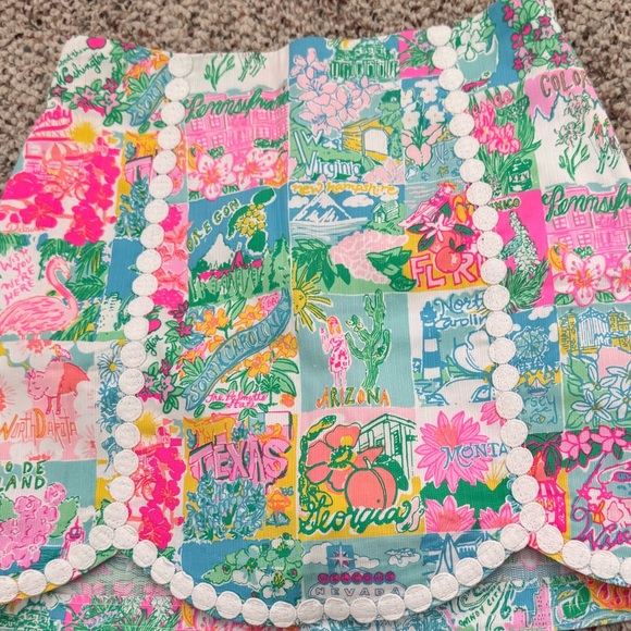 Lilly Pulitzer State of Mind Patty Skort - Picture 3 of 3
